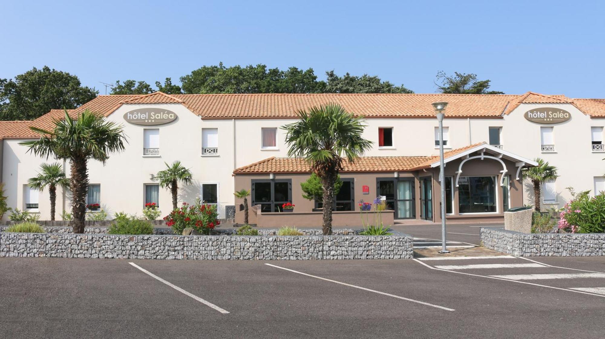 Hotel Salea Pornic Exterior photo